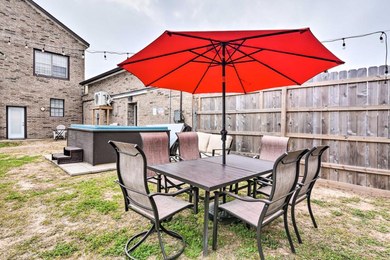 Beautiful Galveston Apt With Deck Less Than 3 Mi To Dtwn! Exterior foto